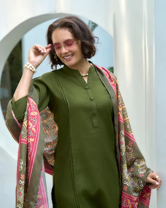Olive Dynasty Green Kurti Set with Dupatta | Vatican-Chinnon Blend