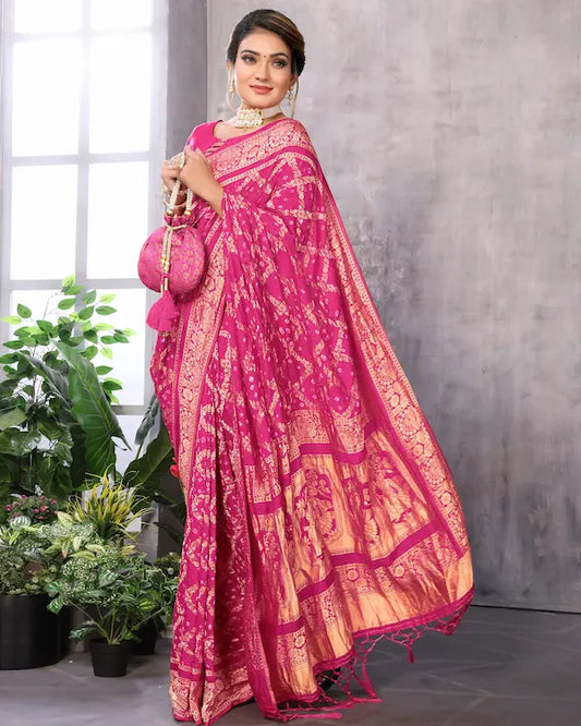 Royal Raas Pink Bandhani Saree with Dandiya Pallu | Misco Gaji Fabric