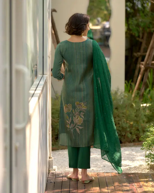 Emerald Green Grace – Embroidered Tissue Kurti Set with Dupatta | Tissue Fabric