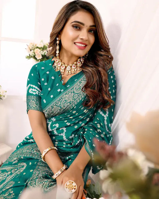 Sea Raaga Green Bandhani Saree with Golden Dandiya Pallu | Gaji Silk Fabric