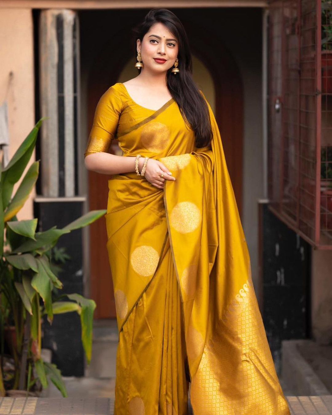 Yellow Kanjivaram Silk Saree with Golden Zari Polka Motifs & Traditional Contrast Border - Blouse Piece Included
