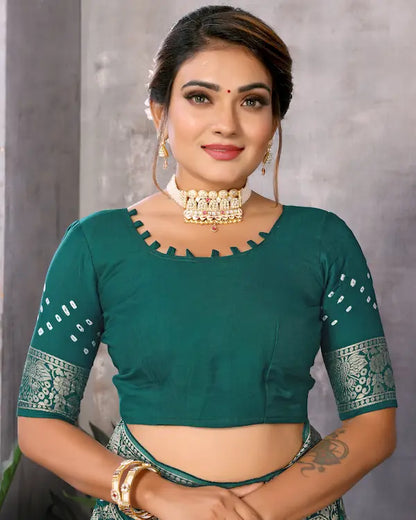 Emerald Raas Green Bandhani Saree with Dandiya Pallu | Misco Gaji Fabric