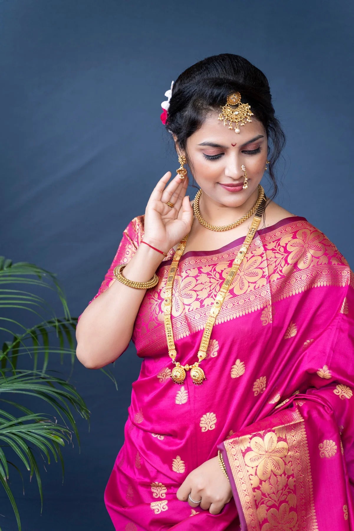 Pink Banarasi Silk Saree with Golden Zari Floral & Paisley Weaving - Blouse Piece Included