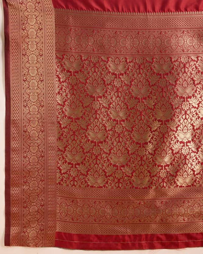 Red Kanjivaram Silk Saree with Rich Golden Zari Border & Pallu
