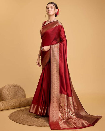 Red Kanjivaram Silk Saree with Rich Golden Zari Border & Pallu